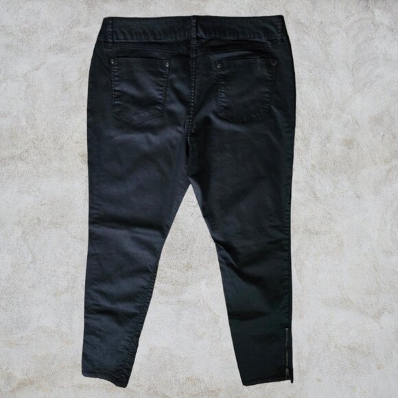 MUDD Black Satin Denim Pants with zippers at bottom of leg Size 17 - Picture 4 of 5
